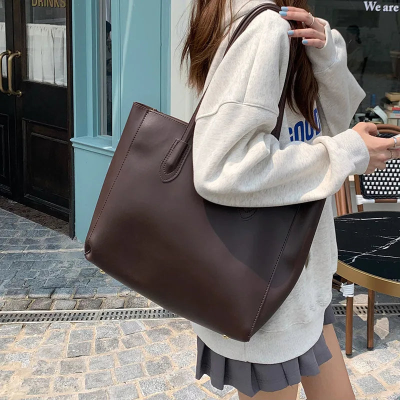 Maison Muse Tote Bag