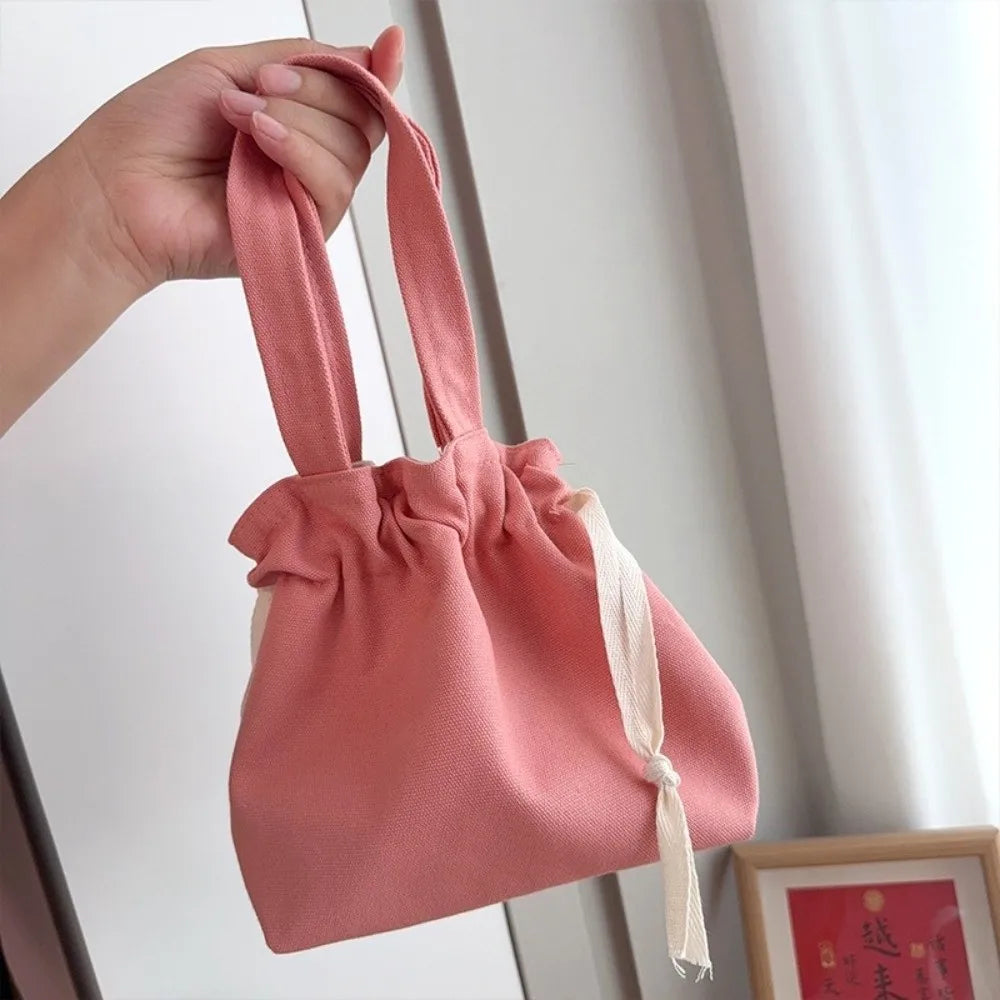 The Elle Pouch