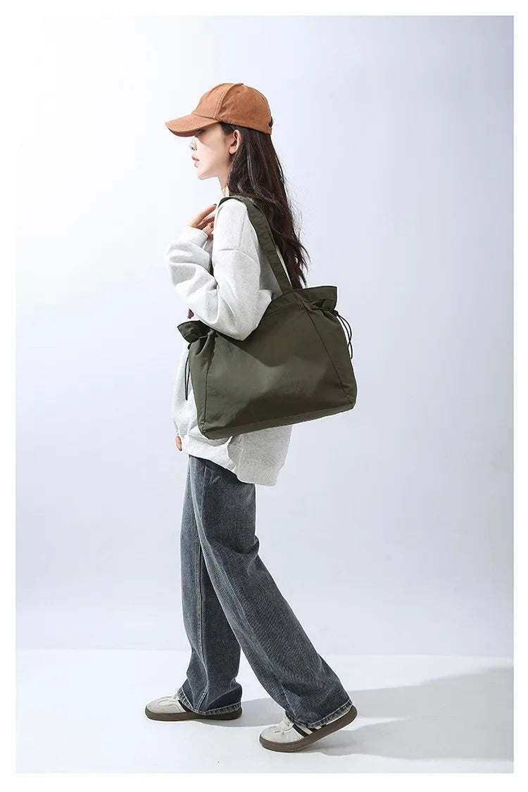 The Aesthetic Drawstring