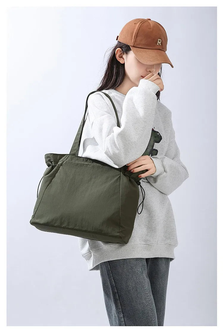 The Aesthetic Drawstring