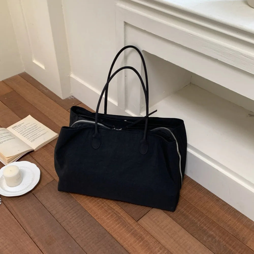The Mira Tote