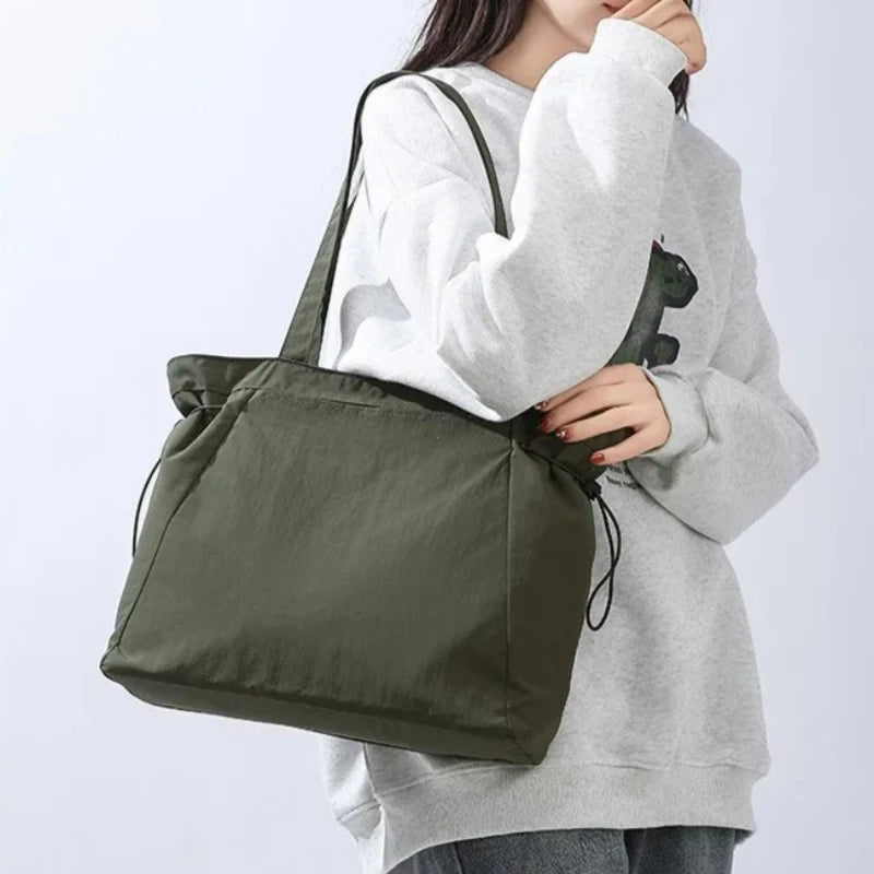 The Aesthetic Drawstring