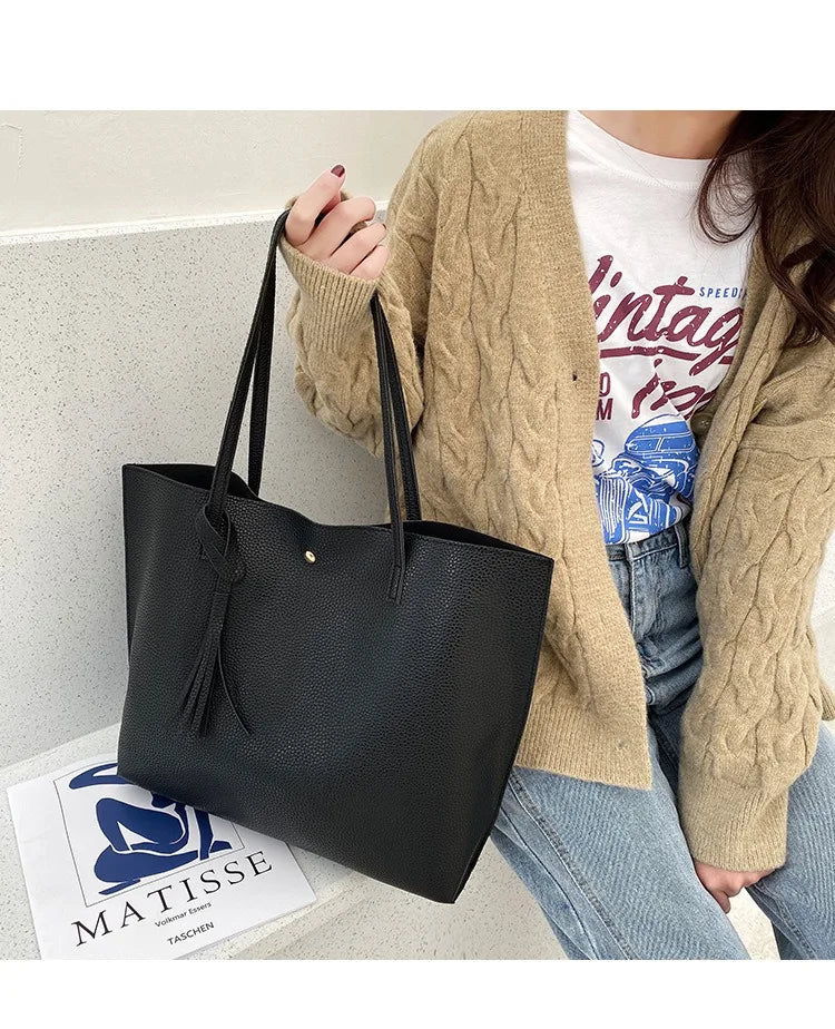 Sora Hobo Tote Bag