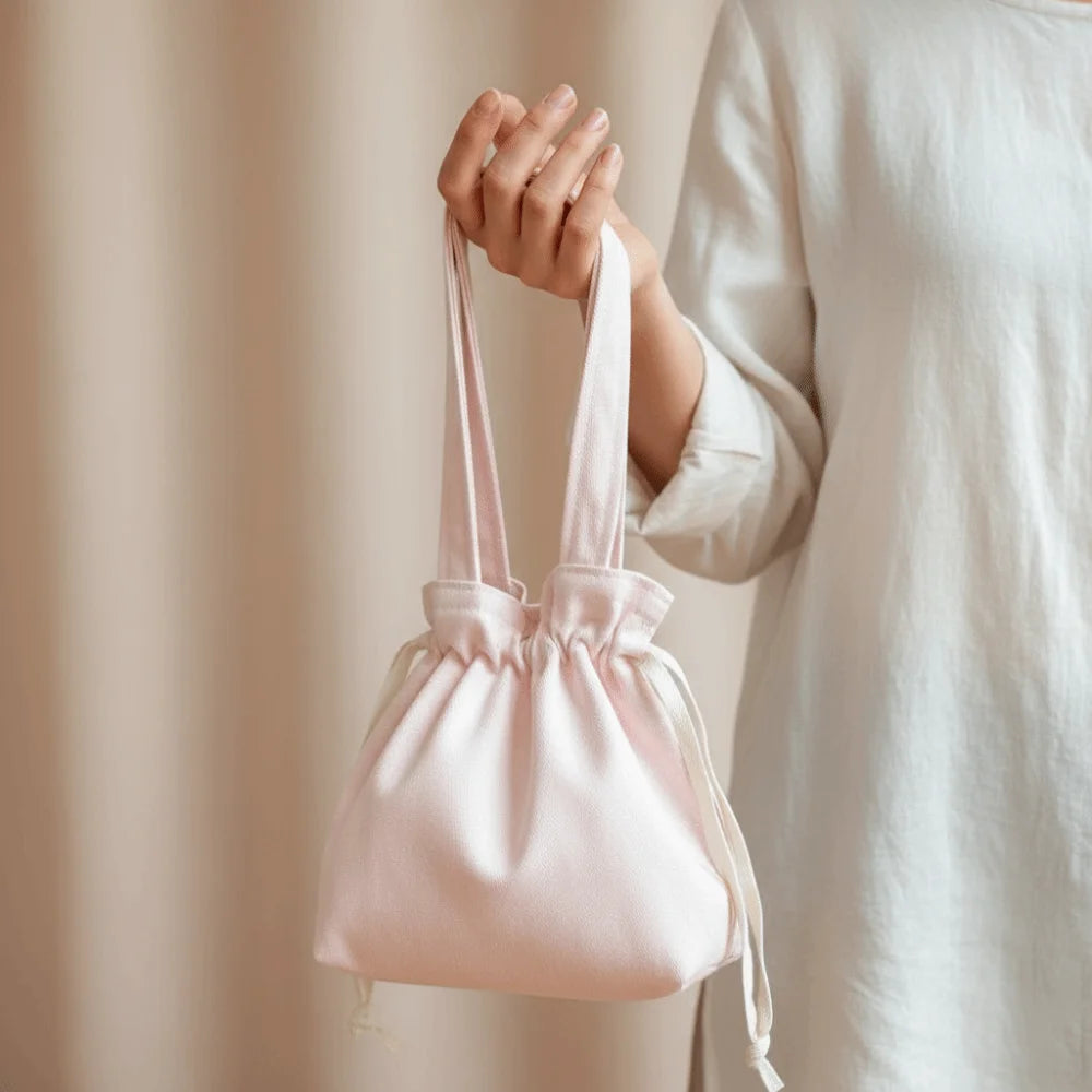 The Elle Pouch
