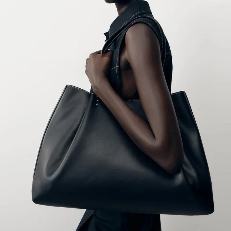 The Veyra Tote Bag