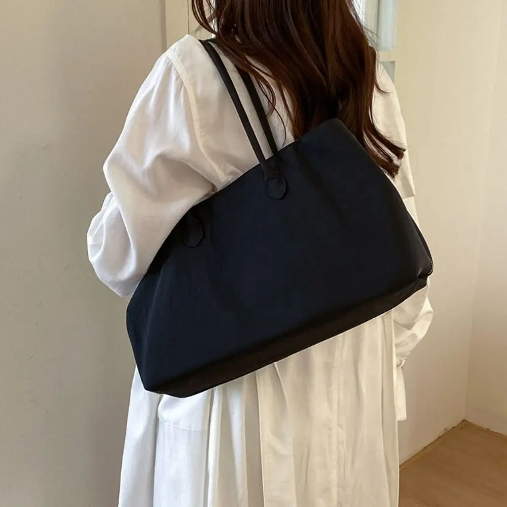 The Mira Tote