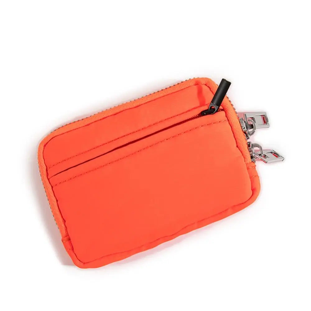 The Noah Pouch