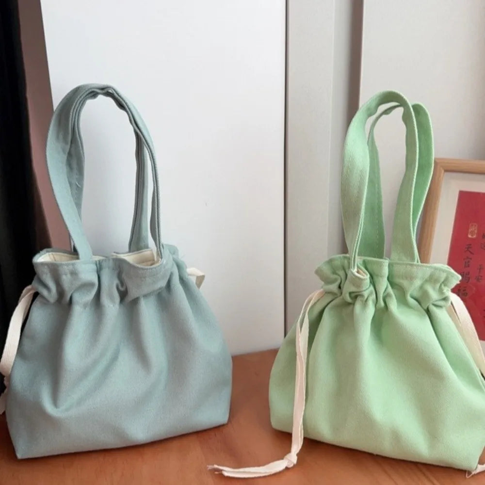 The Elle Pouch