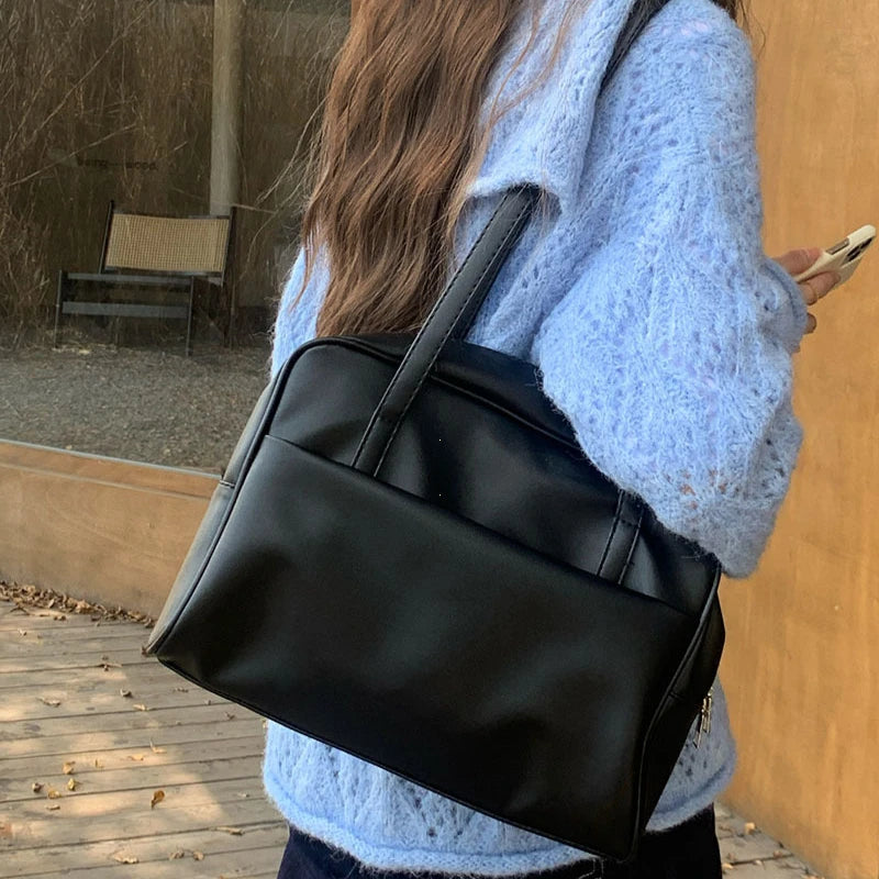 The Sora Carry Tote Bag
