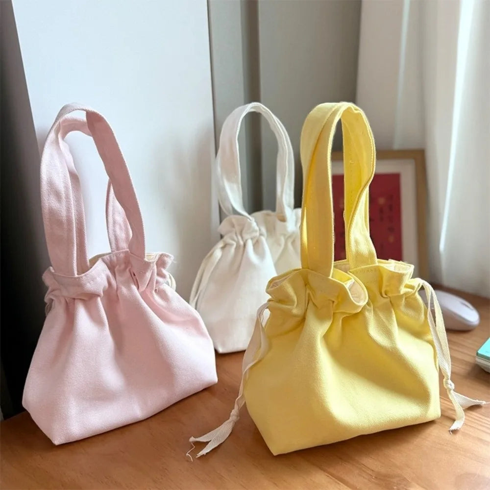 The Elle Pouch