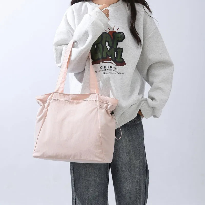 The Aesthetic Drawstring