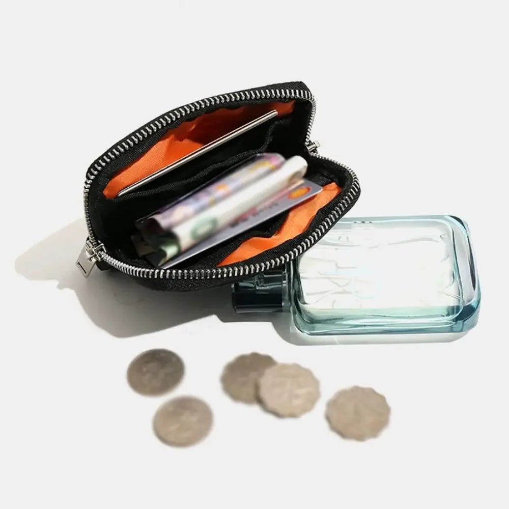 The Noah Pouch